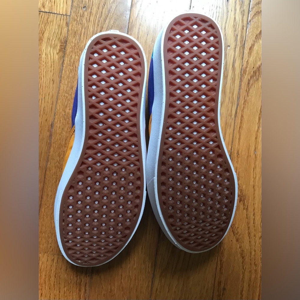 Vans Tri-color Retro Court Slip On Sneaker Unisex Men 9.5, Women 11 - Picture 6 of 8